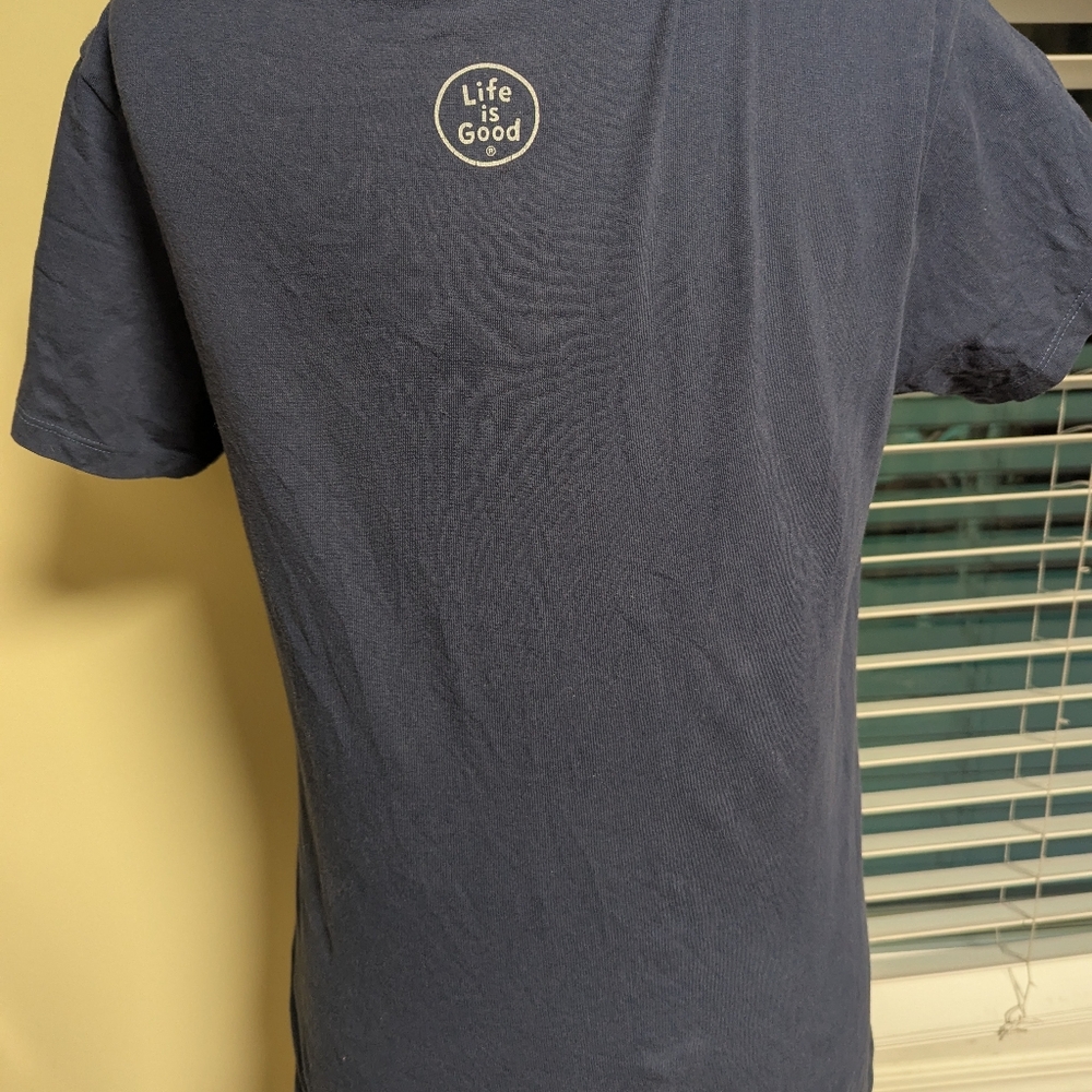 Women's Life is Good shirt with American flag - Picture 3 of 3